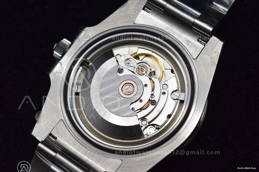 Edition on Bracelet Submariner No Best Date 1126 BP GoodFit 114060 SS 0315